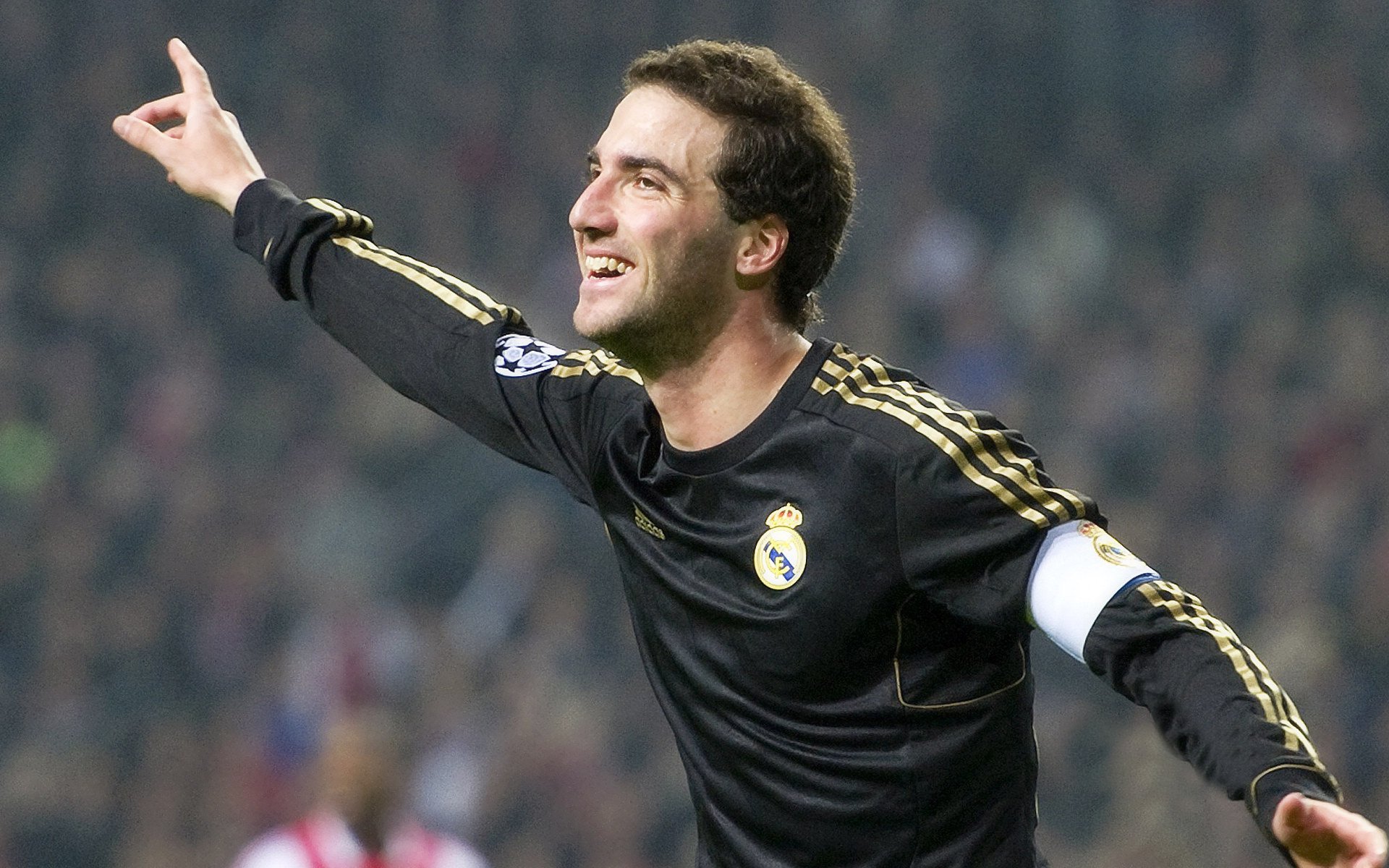 “马丁·高尔西如何塑造阿根廷美洲狮队的强大防守”